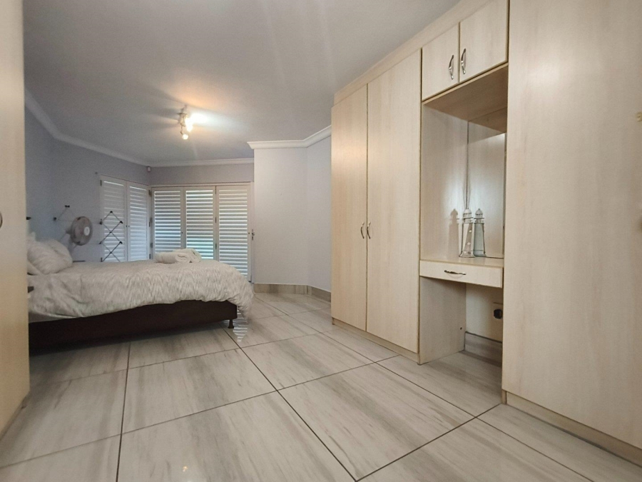 3 Bedroom Property for Sale in Jeffreys Bay Central Eastern Cape